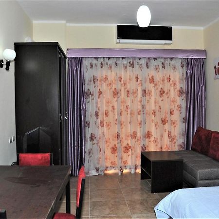 Studio H In Florenza Khamsin Хургада Экстерьер фото