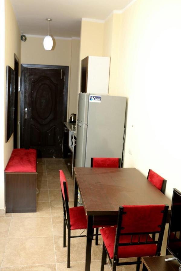 Studio H In Florenza Khamsin Хургада Экстерьер фото