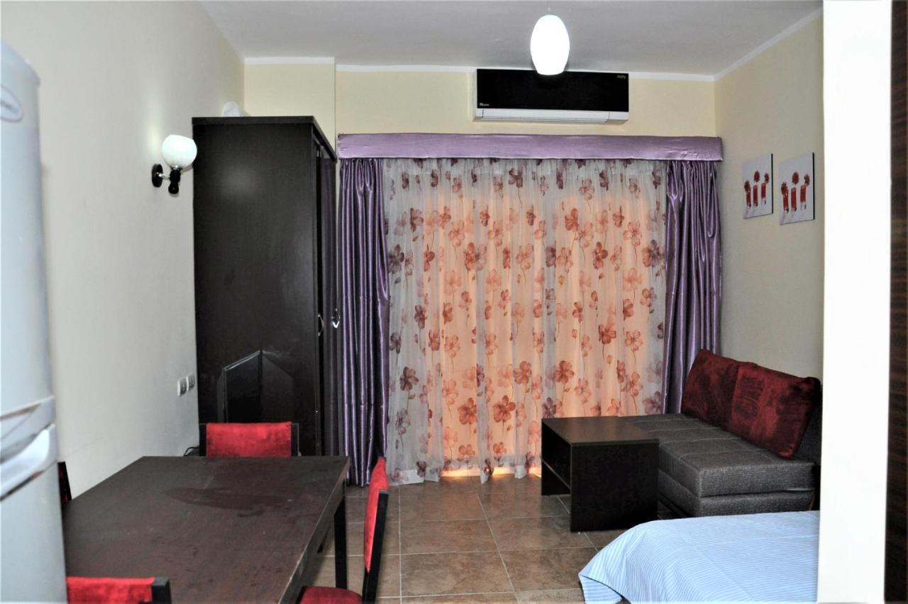 Studio H In Florenza Khamsin Хургада Экстерьер фото
